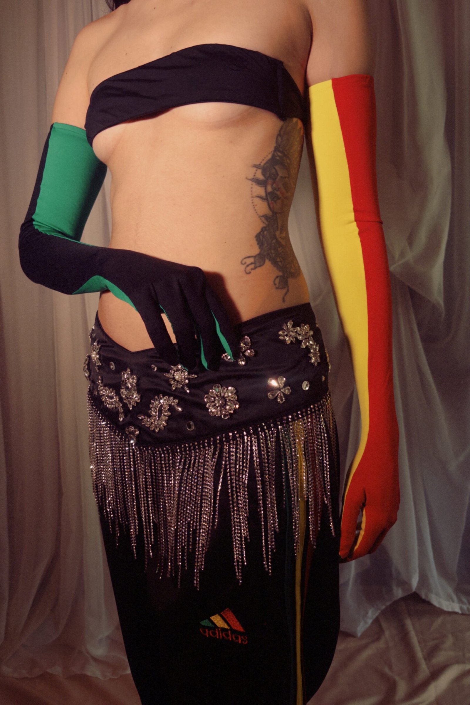 {"tint":8,"temperature":5500}